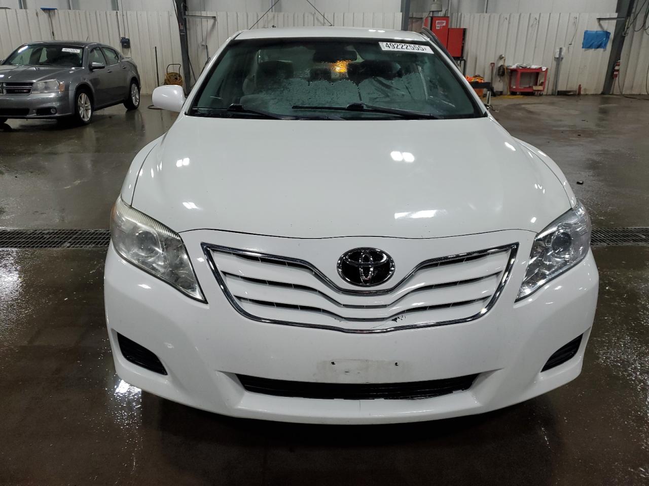 2010 Toyota Camry - Image 5