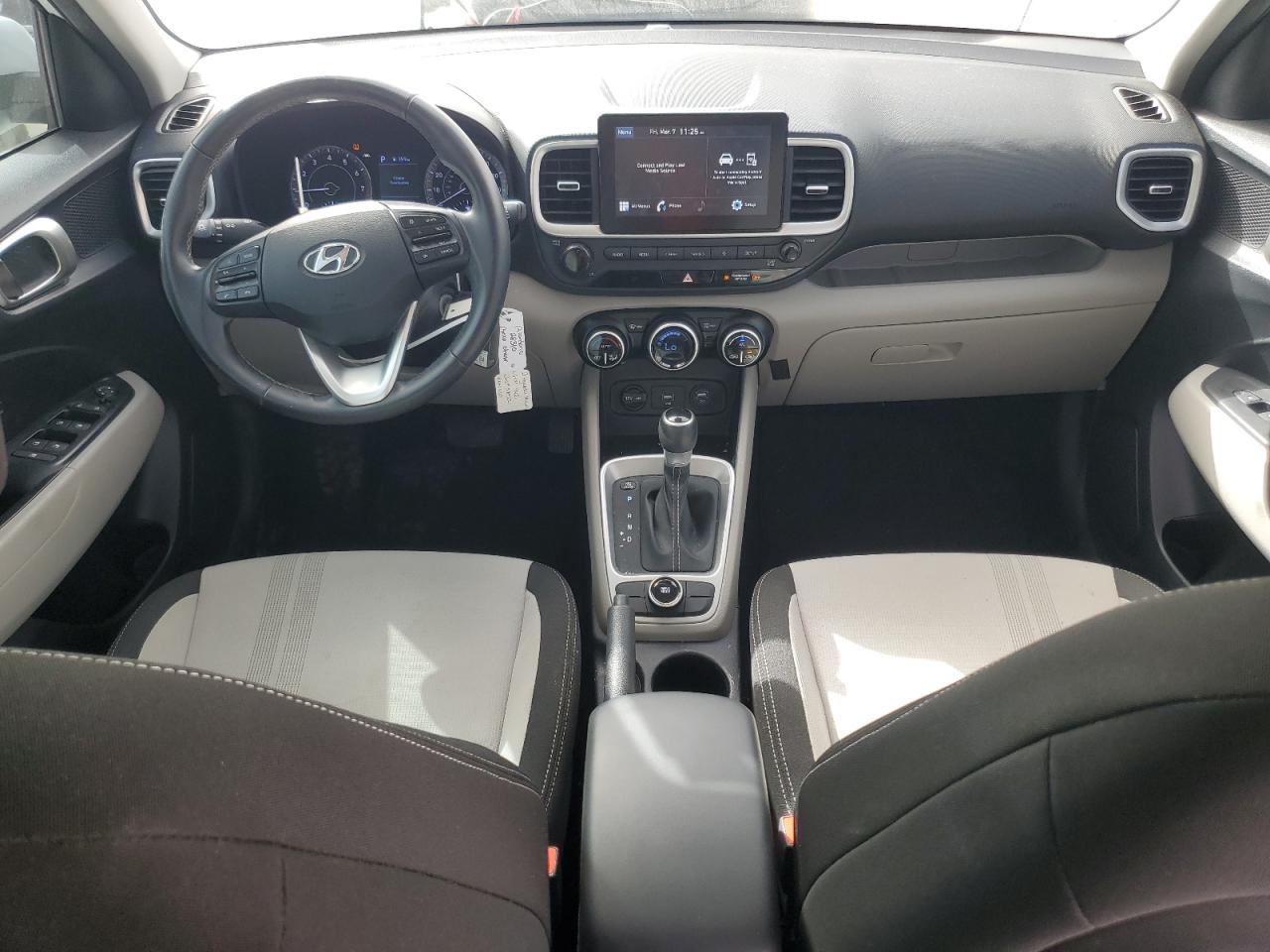 2021 Hyundai Venue - Image 8