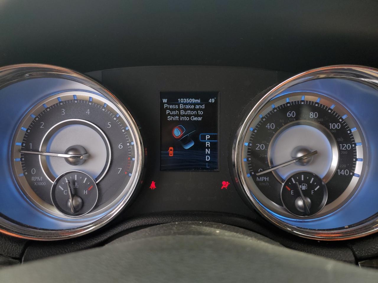 2012 Chrysler 300 - Image 9