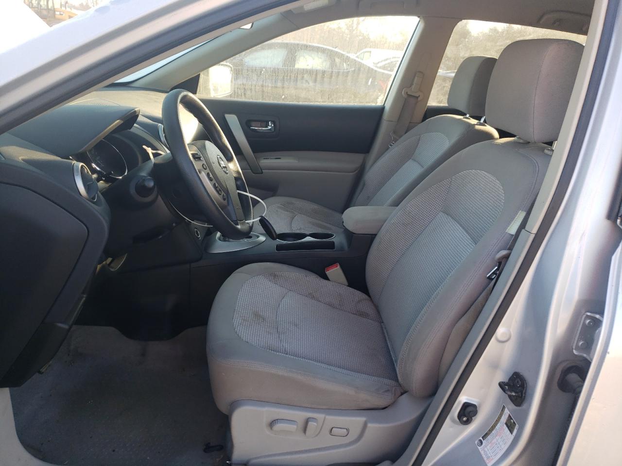 2011 Nissan Rogue - Image 7