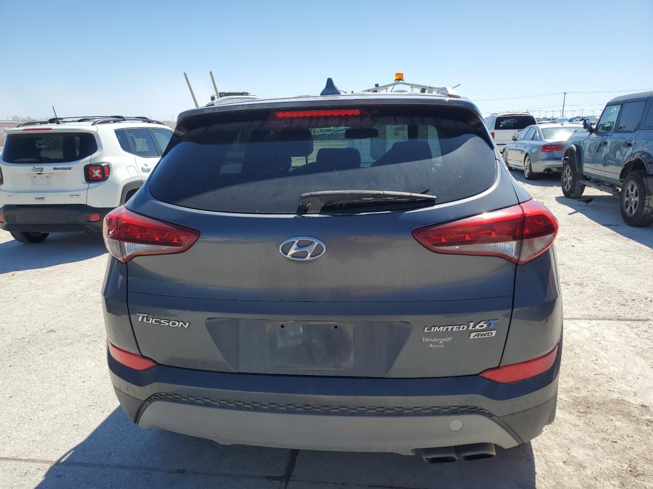 2017 Hyundai Tucson - Image 6