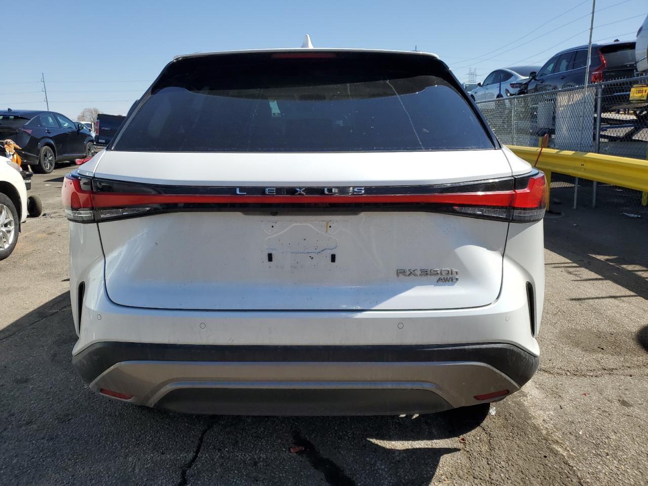 2024 Lexus RX - Image 6