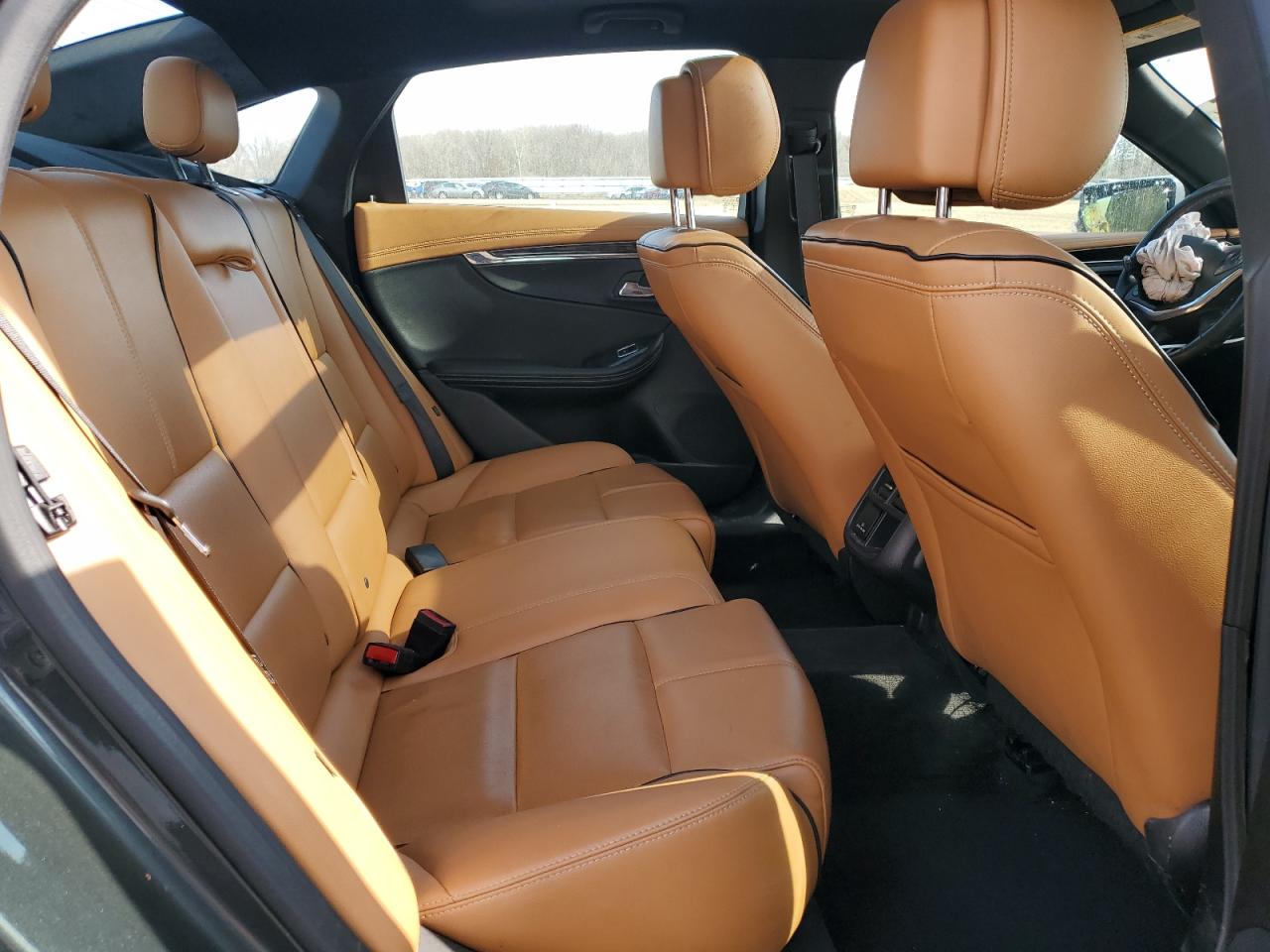 2014 Chevrolet Impala - Image 10