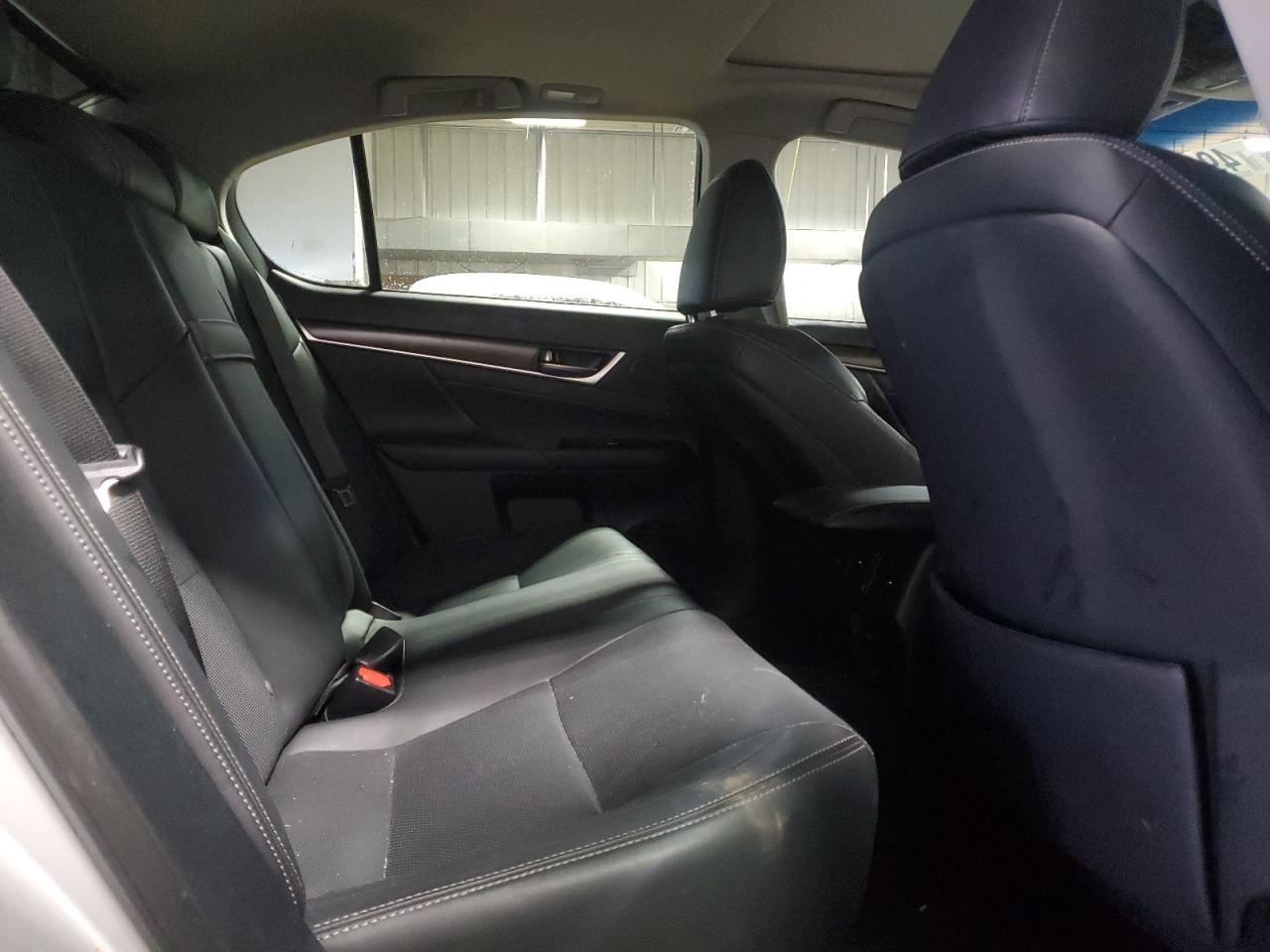 2014 Lexus GS - Image 10