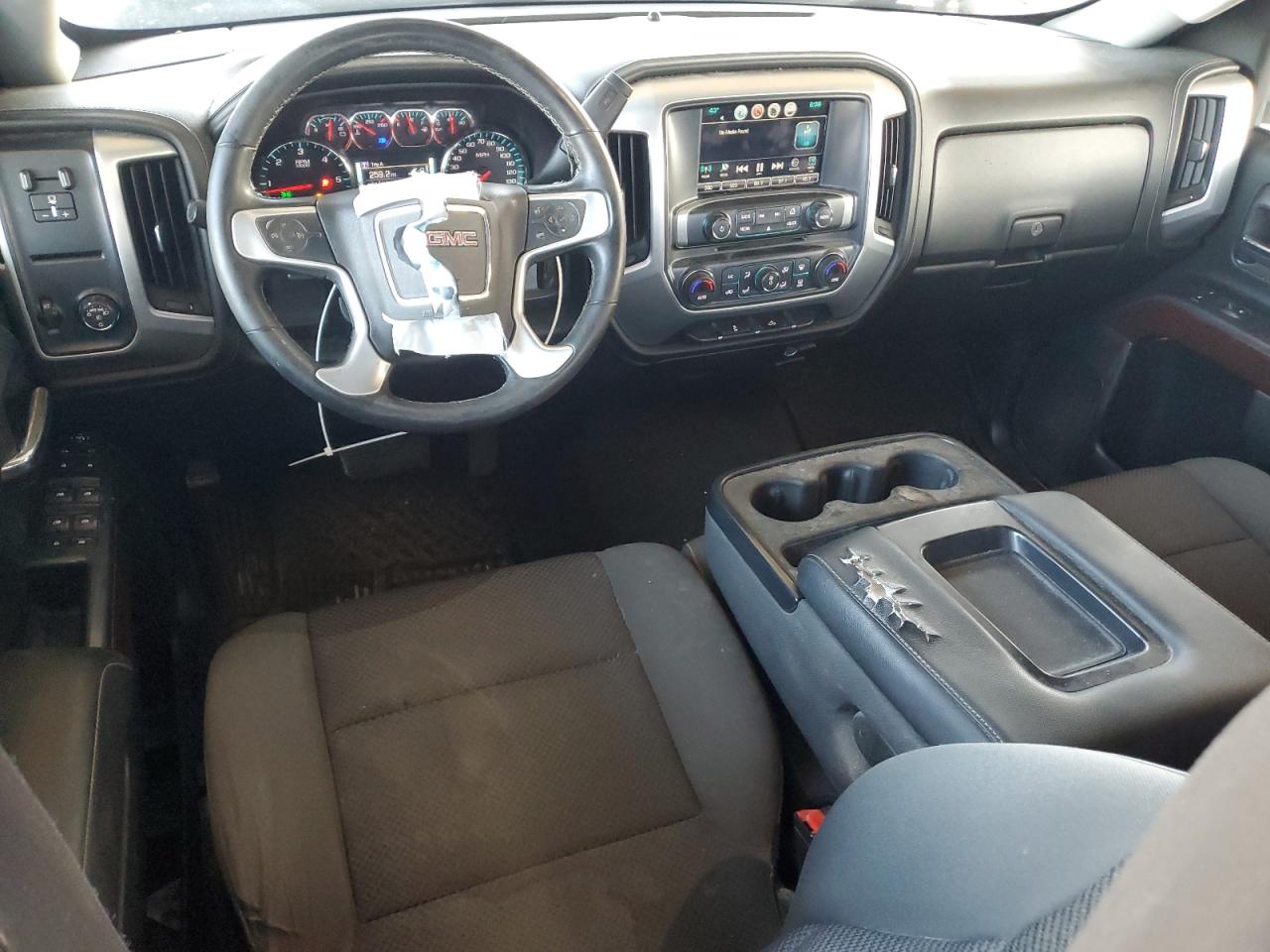 2017 GMC Sierra - Image 8