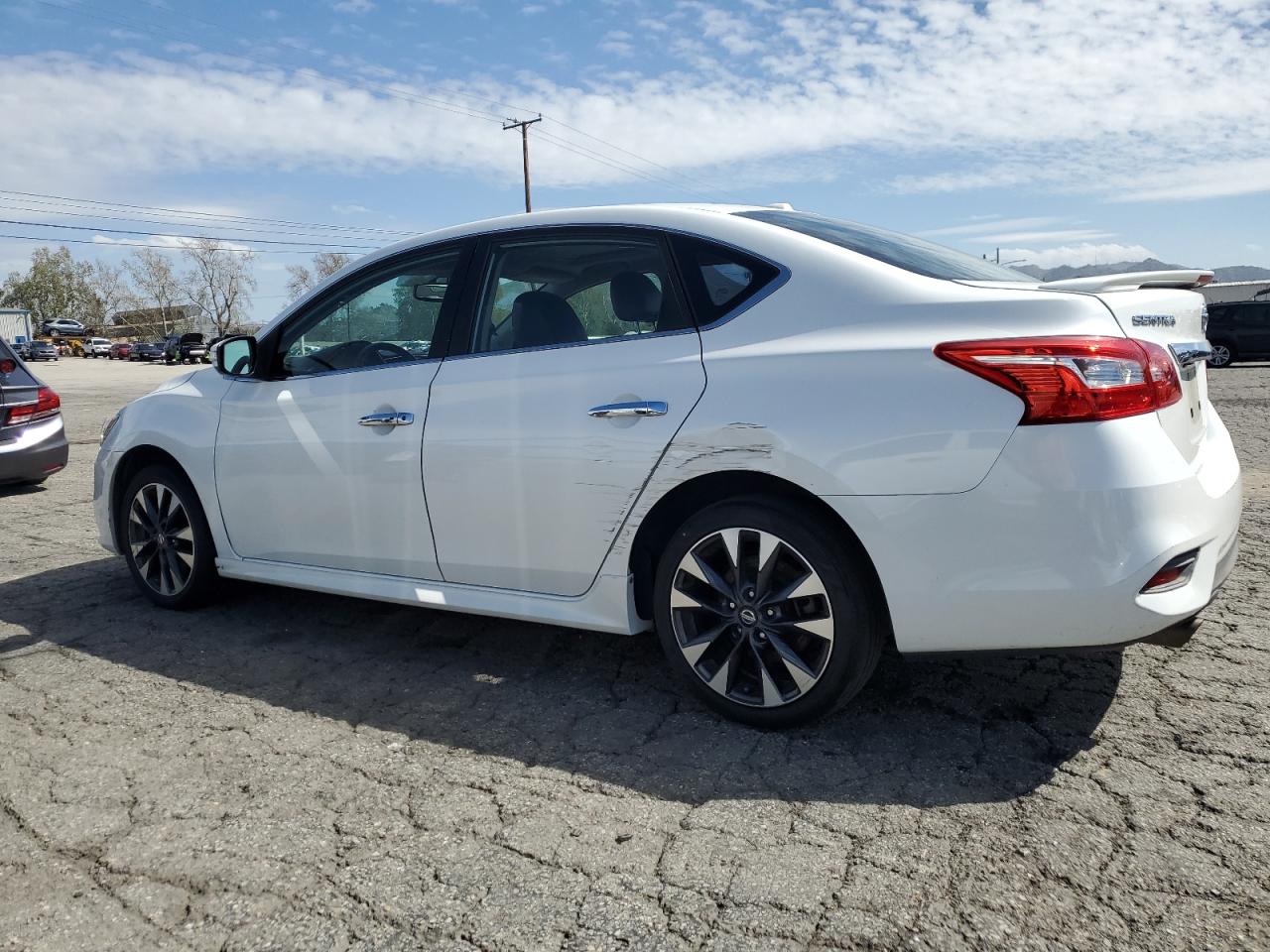 2016 Nissan Sentra - Image 2