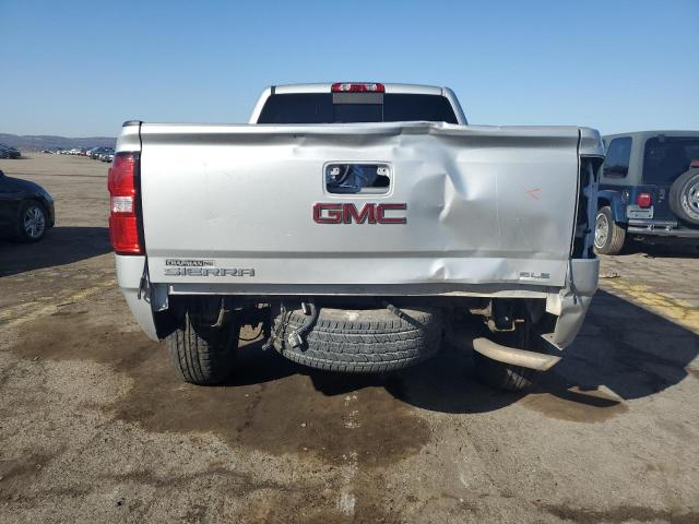  GMC SIERRA 2018 Srebrny