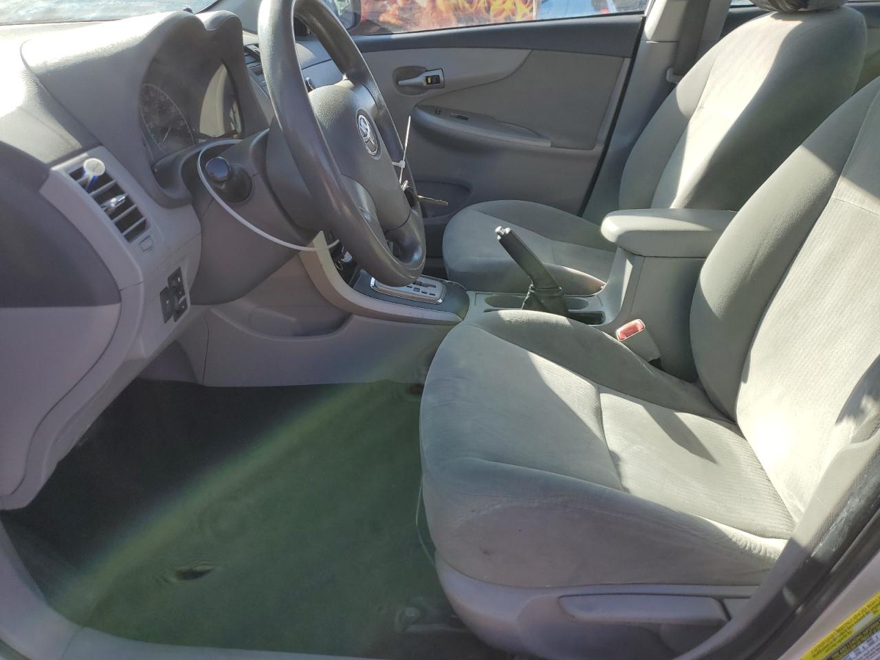2010 Toyota Corolla - Image 7