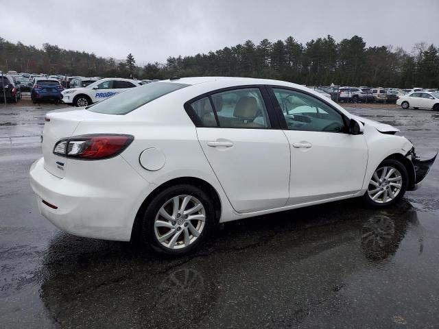 Sedans MAZDA 3 2012 White