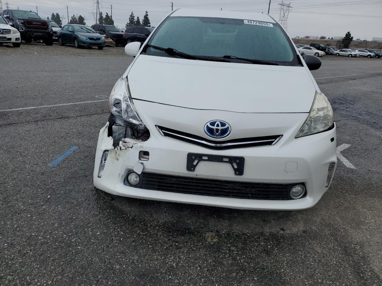 2014 Toyota Prius - Image 5