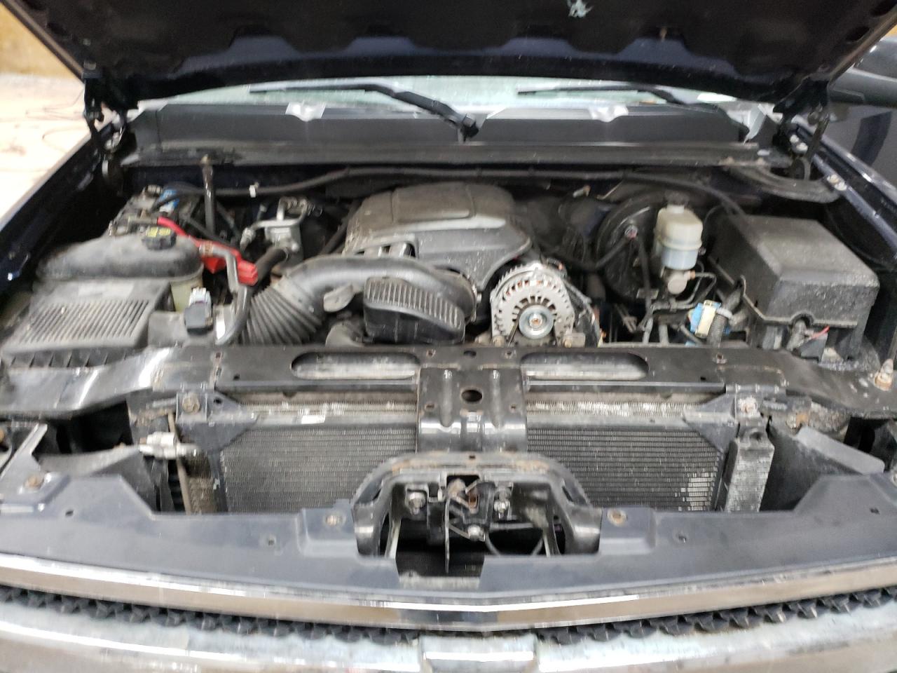 2011 Chevrolet Silverado - Image 11
