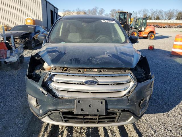  FORD ESCAPE 2019 Granatowy