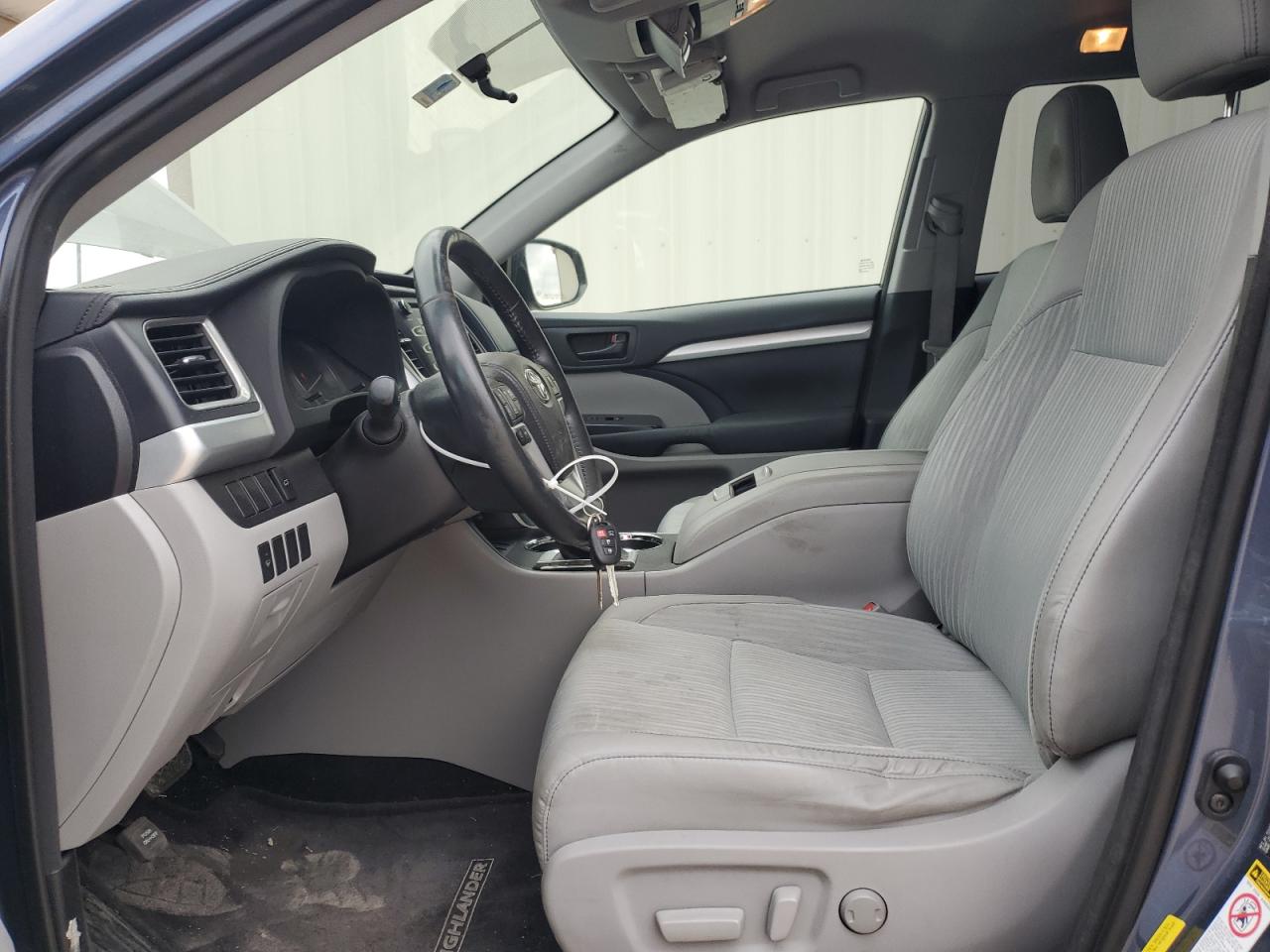 2015 Toyota Highlander - Image 7
