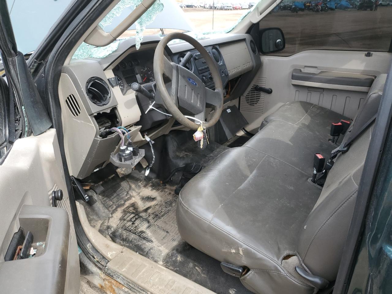2009 Ford F250 - Image 8