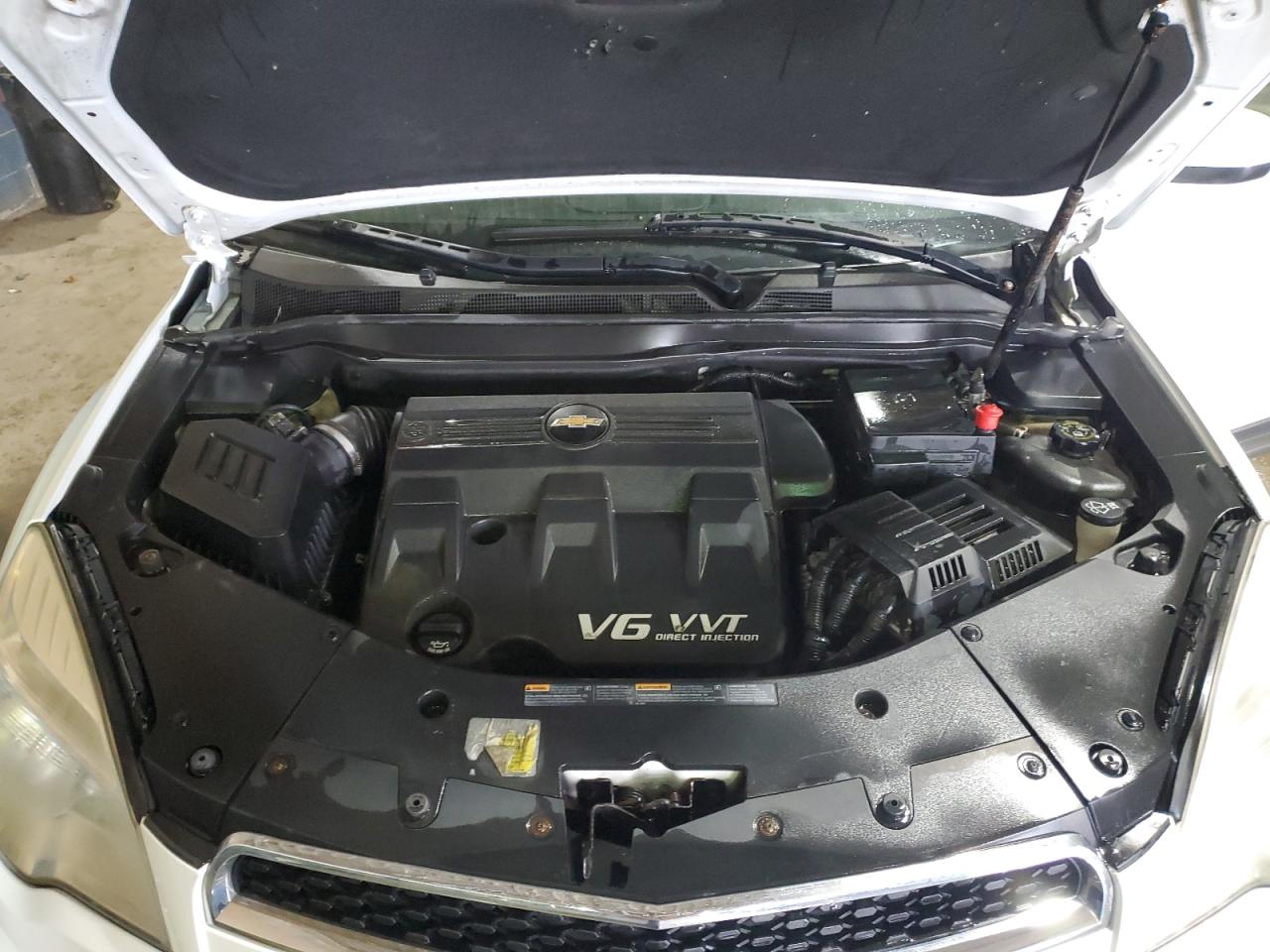 2011 Chevrolet Equinox - Image 12