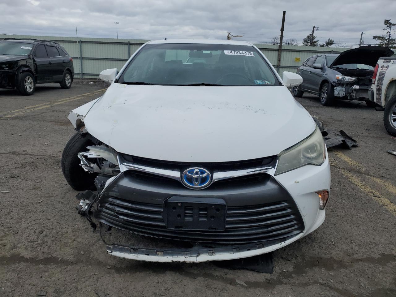 2015 Toyota Camry - Image 5