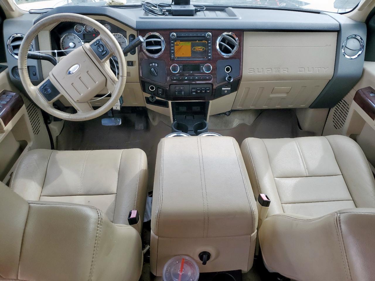2010 Ford F350 - Image 8