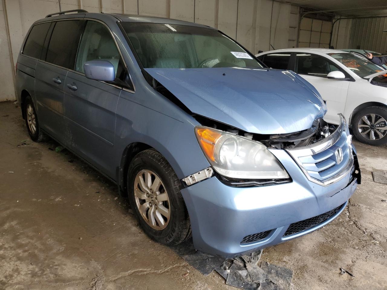 2010 Honda Odyssey - Image 4