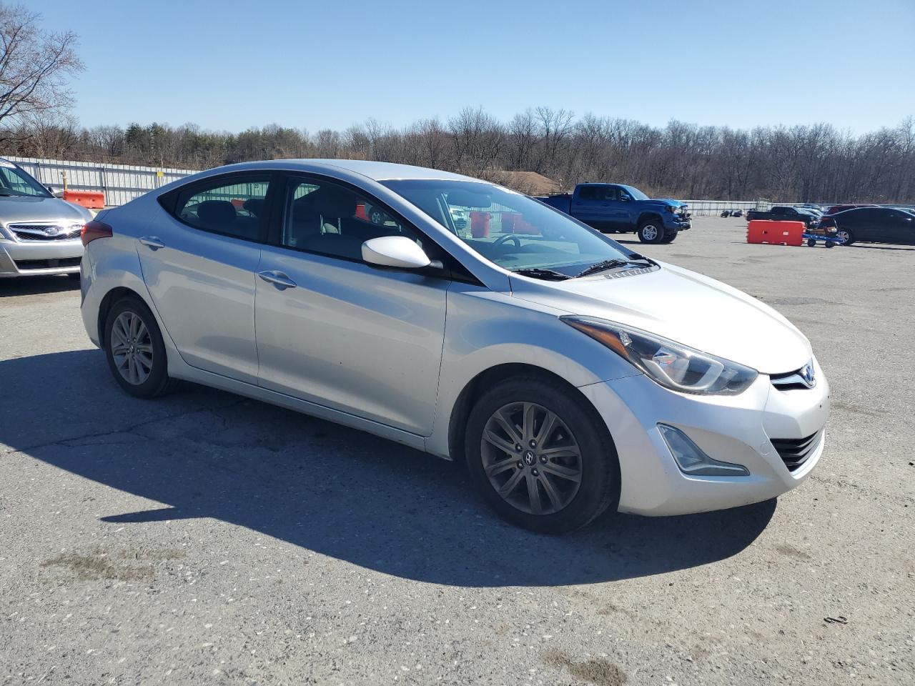 2014 Hyundai Elantra - Image 4