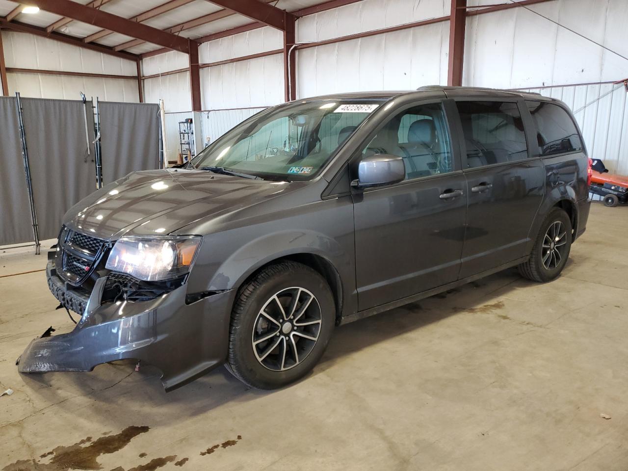 2018 Dodge Caravan - Image 1