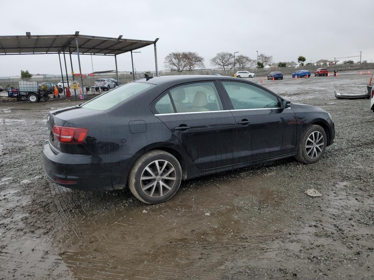 2017 Volkswagen Jetta - Image 3