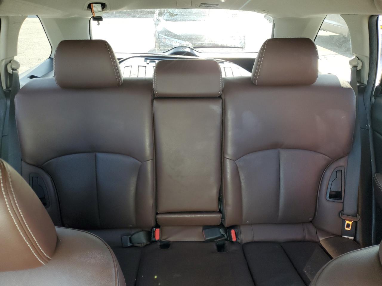 2013 Subaru Outback - Image 10