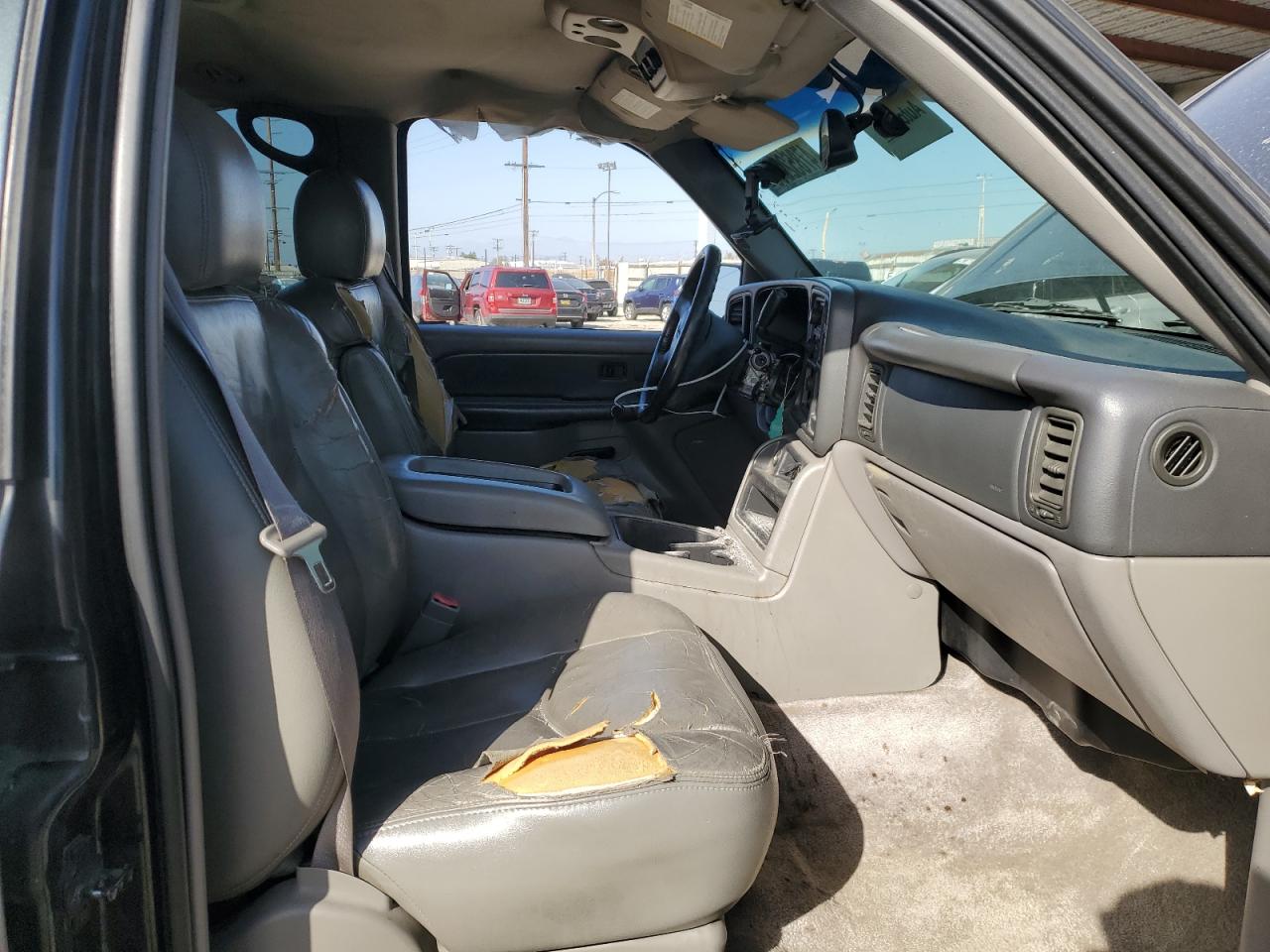 2003 GMC Yukon - Image 7
