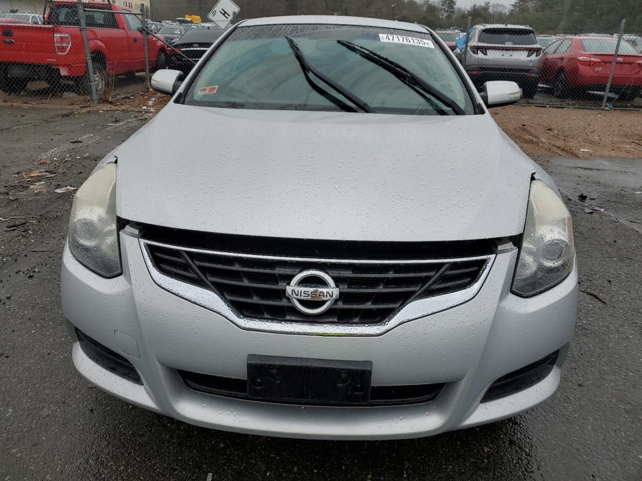 2010 Nissan Altima - Image 5