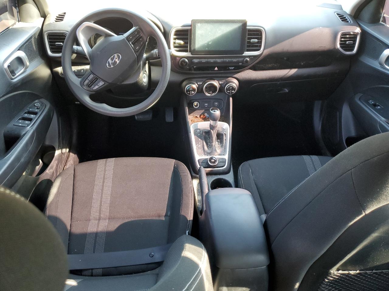 2020 Hyundai Venue - Image 8