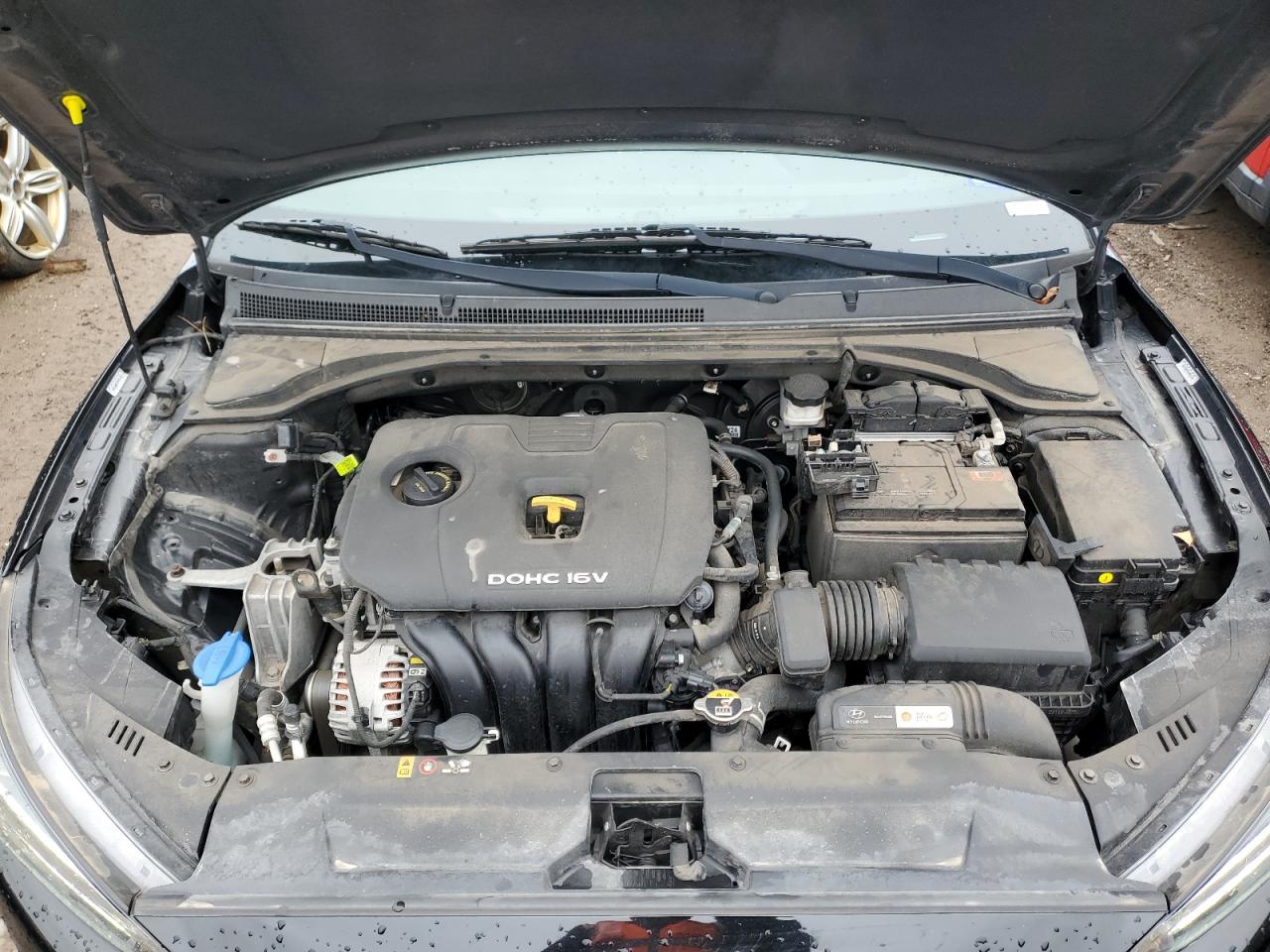 2020 Hyundai Veloster - Image 11