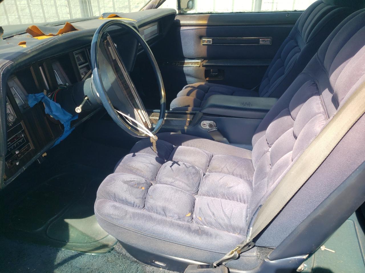 1979 Lincoln 300K1585-2 VIN: 9Y89S697505 Lot: 56105185