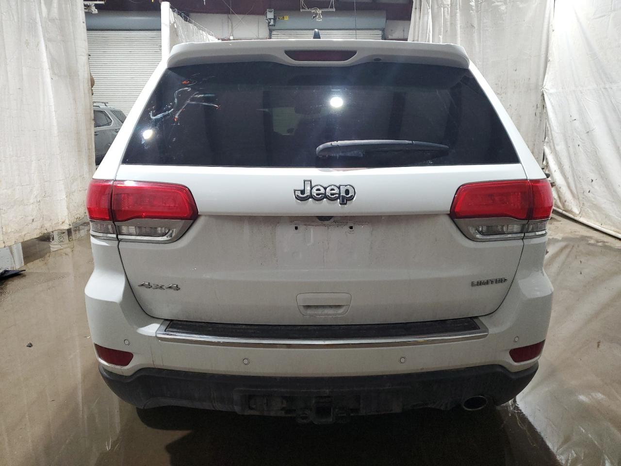 2019 Jeep Grand Cherokee - Image 6