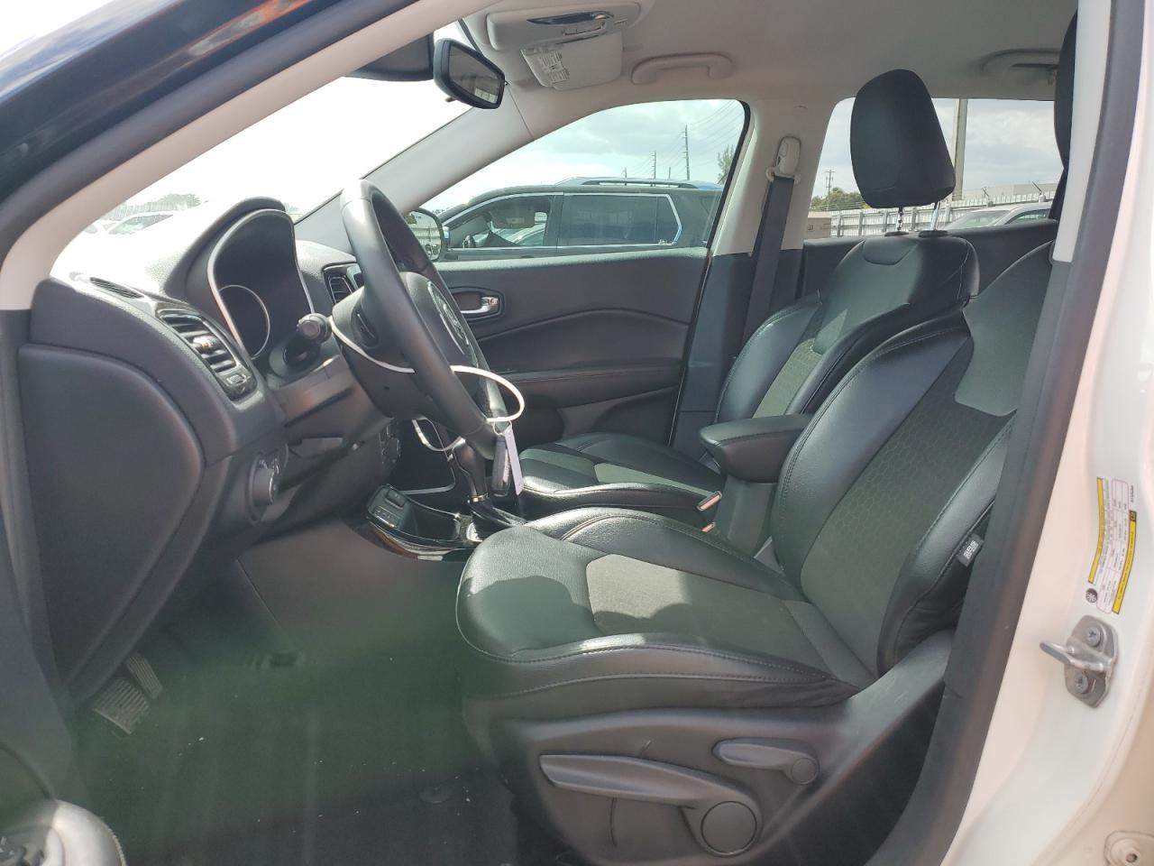 2021 Jeep Compass - Image 7