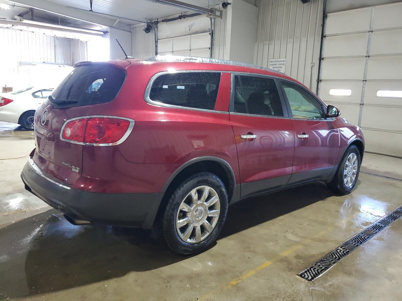 2011 Buick Enclave - Image 3