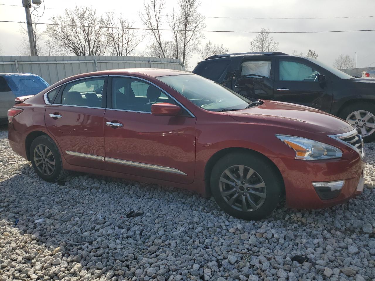 2015 Nissan Altima - Image 4