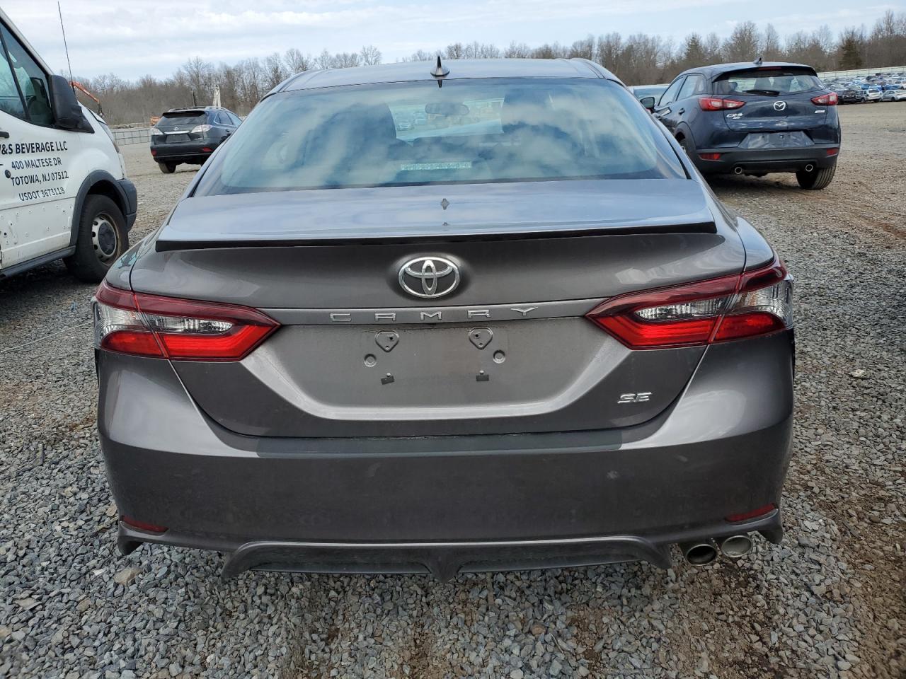 2022 Toyota Camry - Image 6