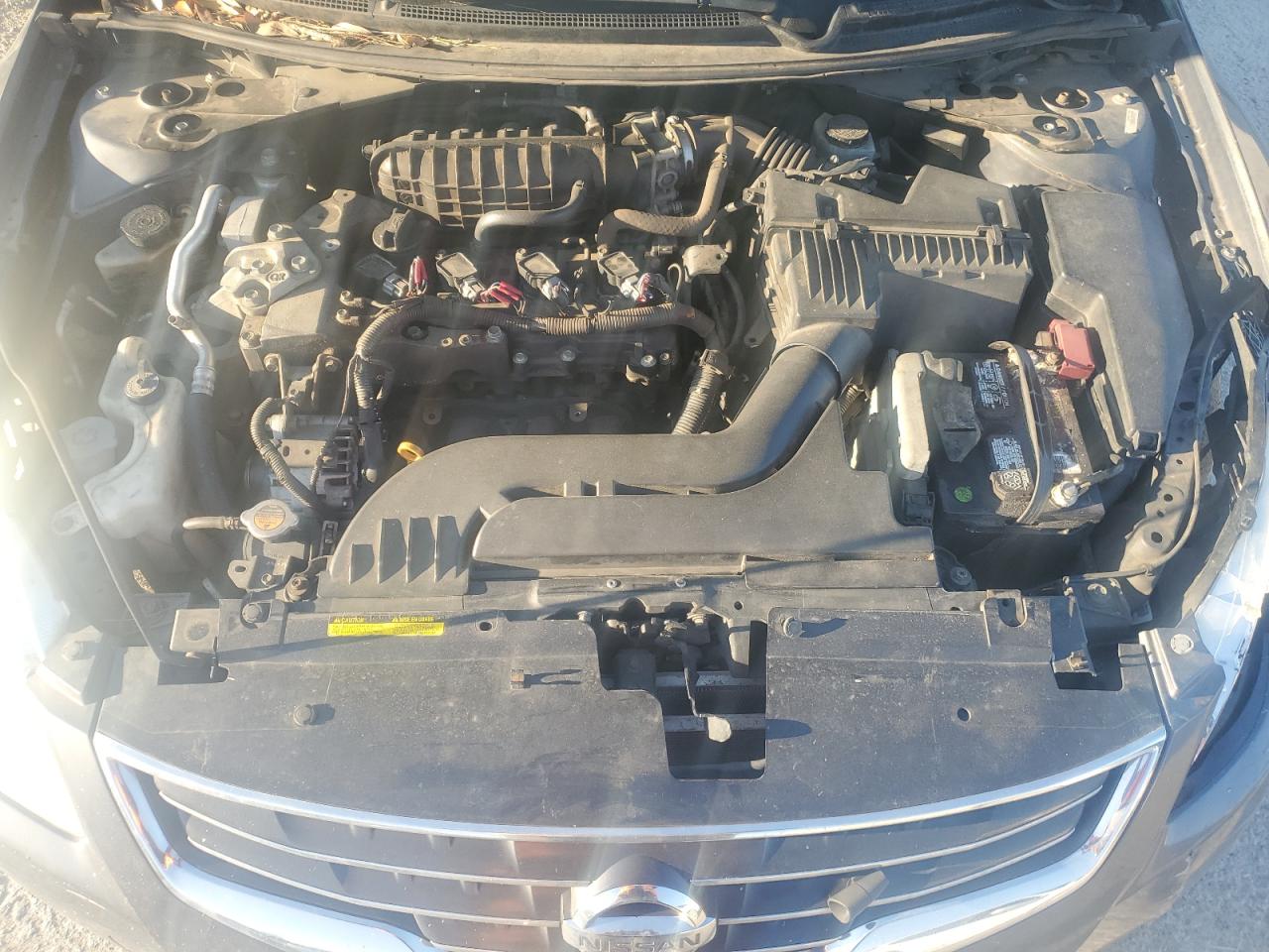 2010 Nissan Altima - Image 11