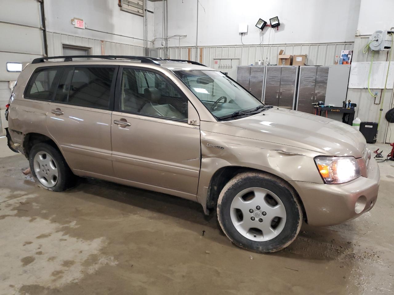 2005 Toyota Highlander - Image 4