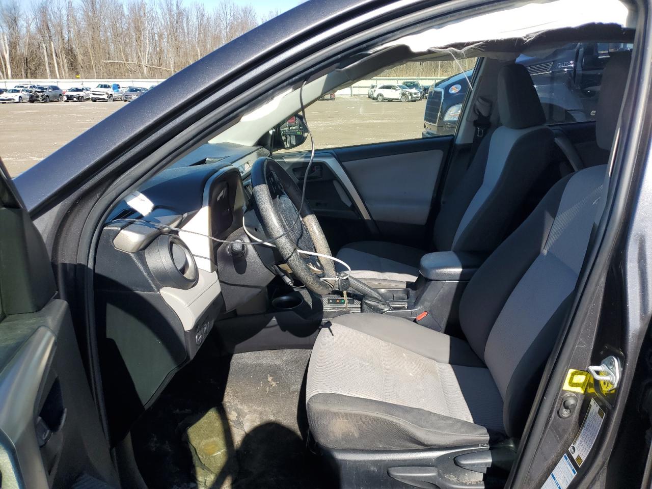 2015 Toyota RAV 4 - Image 7