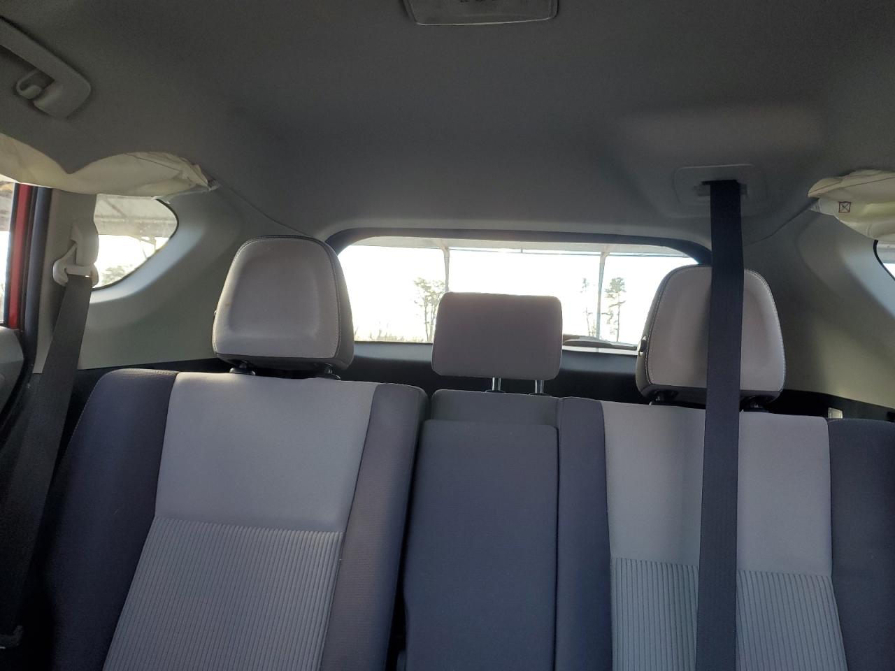 2013 Toyota RAV 4 - Image 10