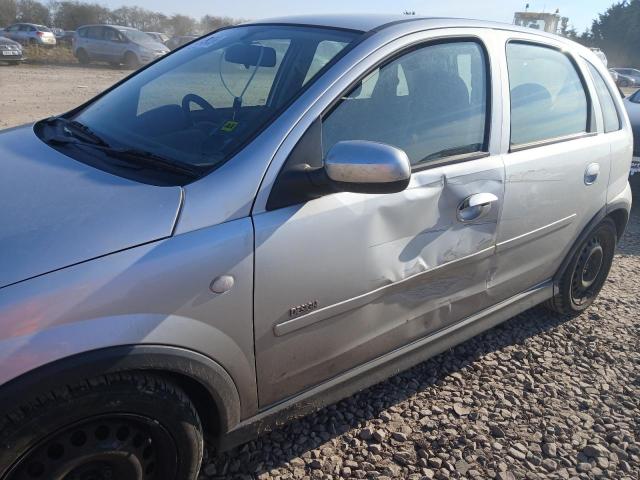 2005 VAUXHALL CORSA DESI