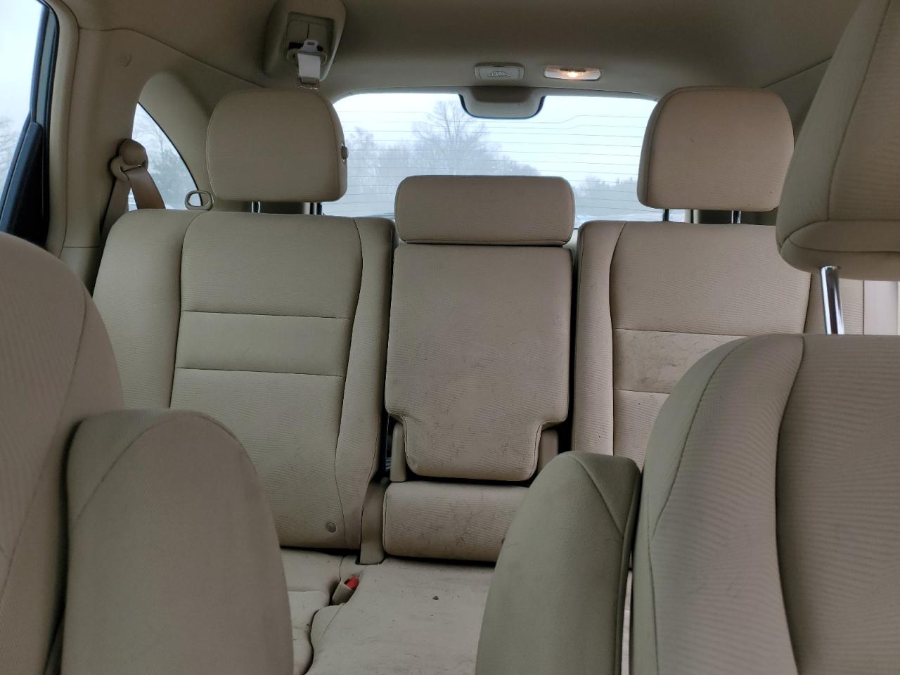 2011 Honda CR-V - Image 10