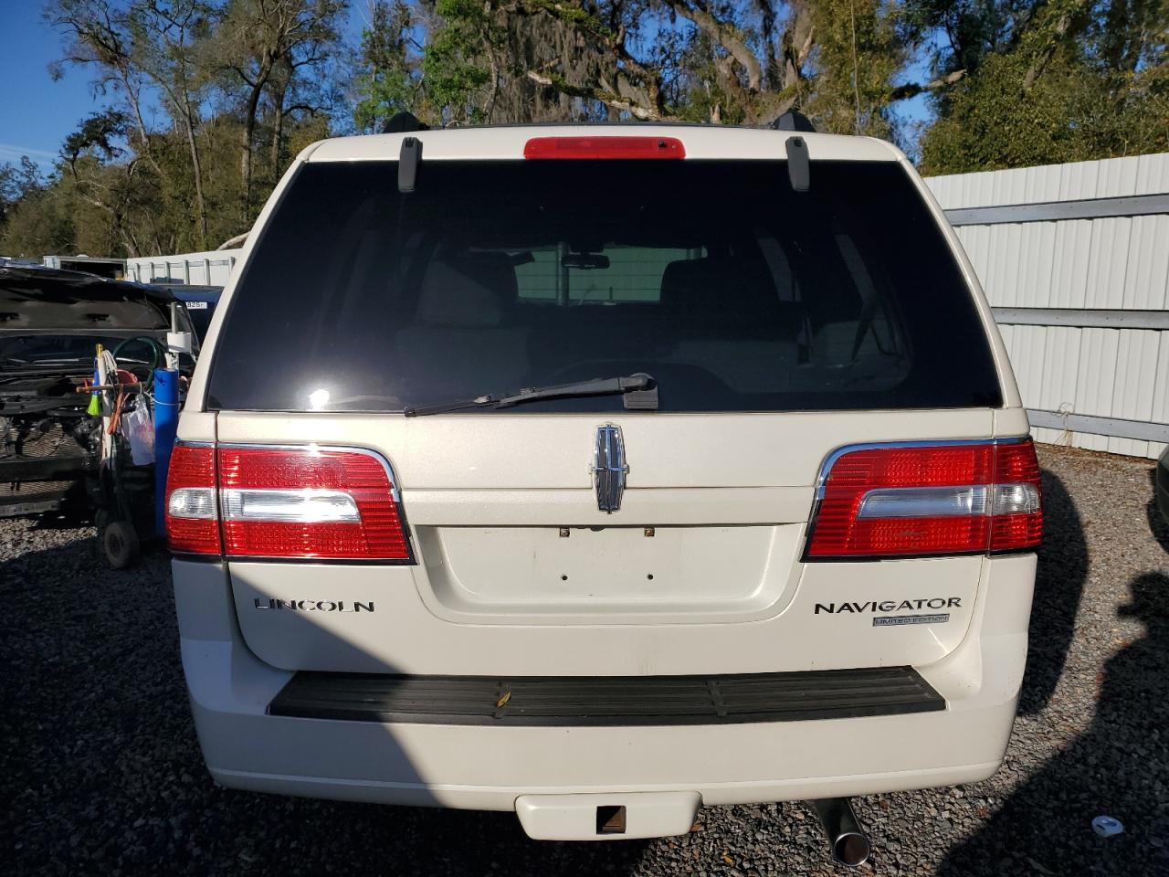 2008 Lincoln Navigator - Image 6