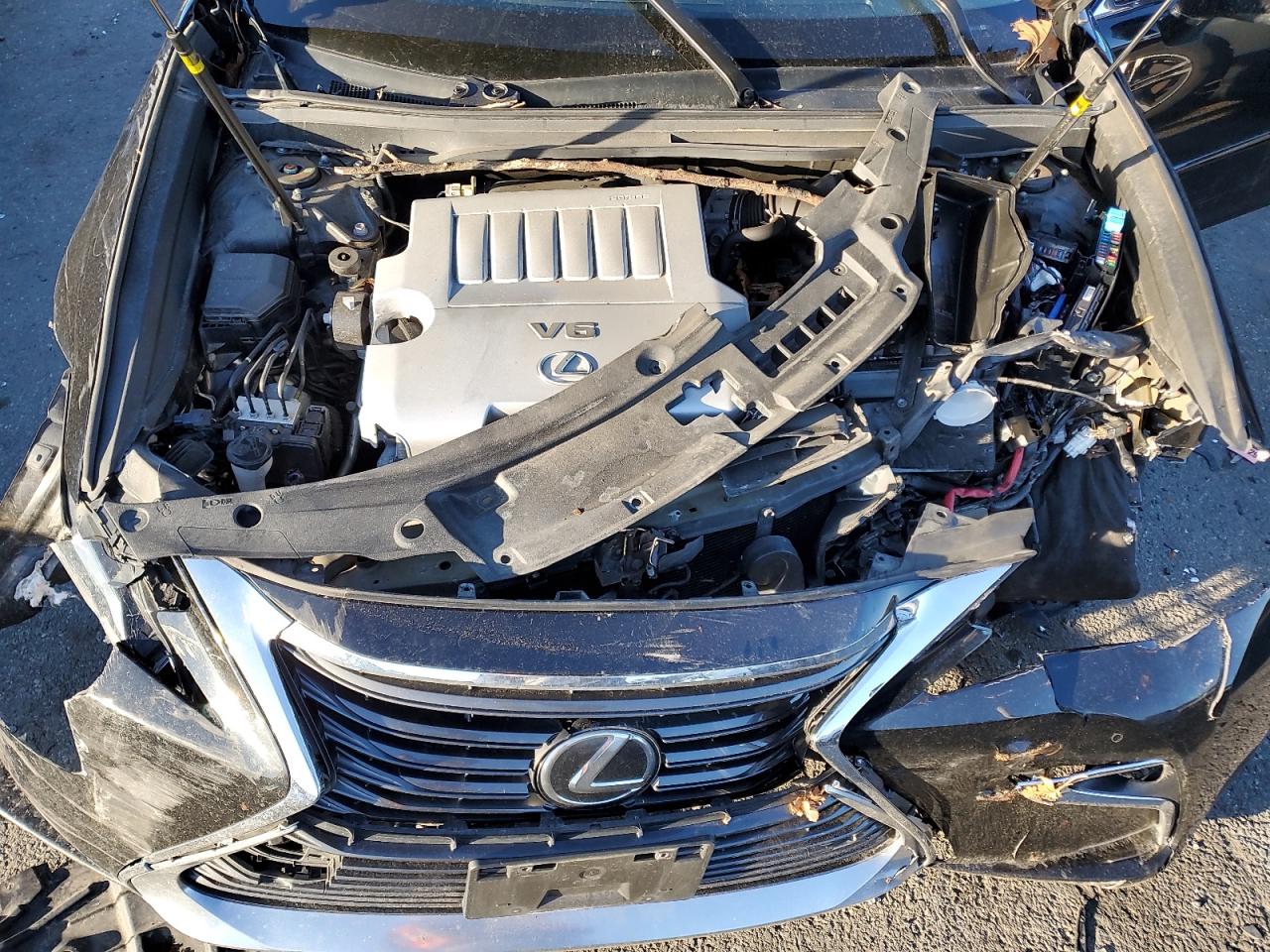 2018 Lexus ES - Image 11