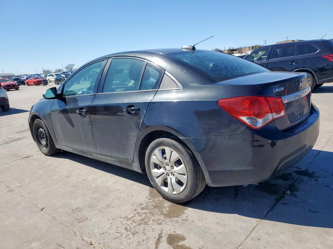 2015 Chevrolet Cruze - Image 2
