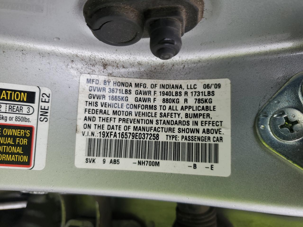 2009 Honda Civic - Image 13