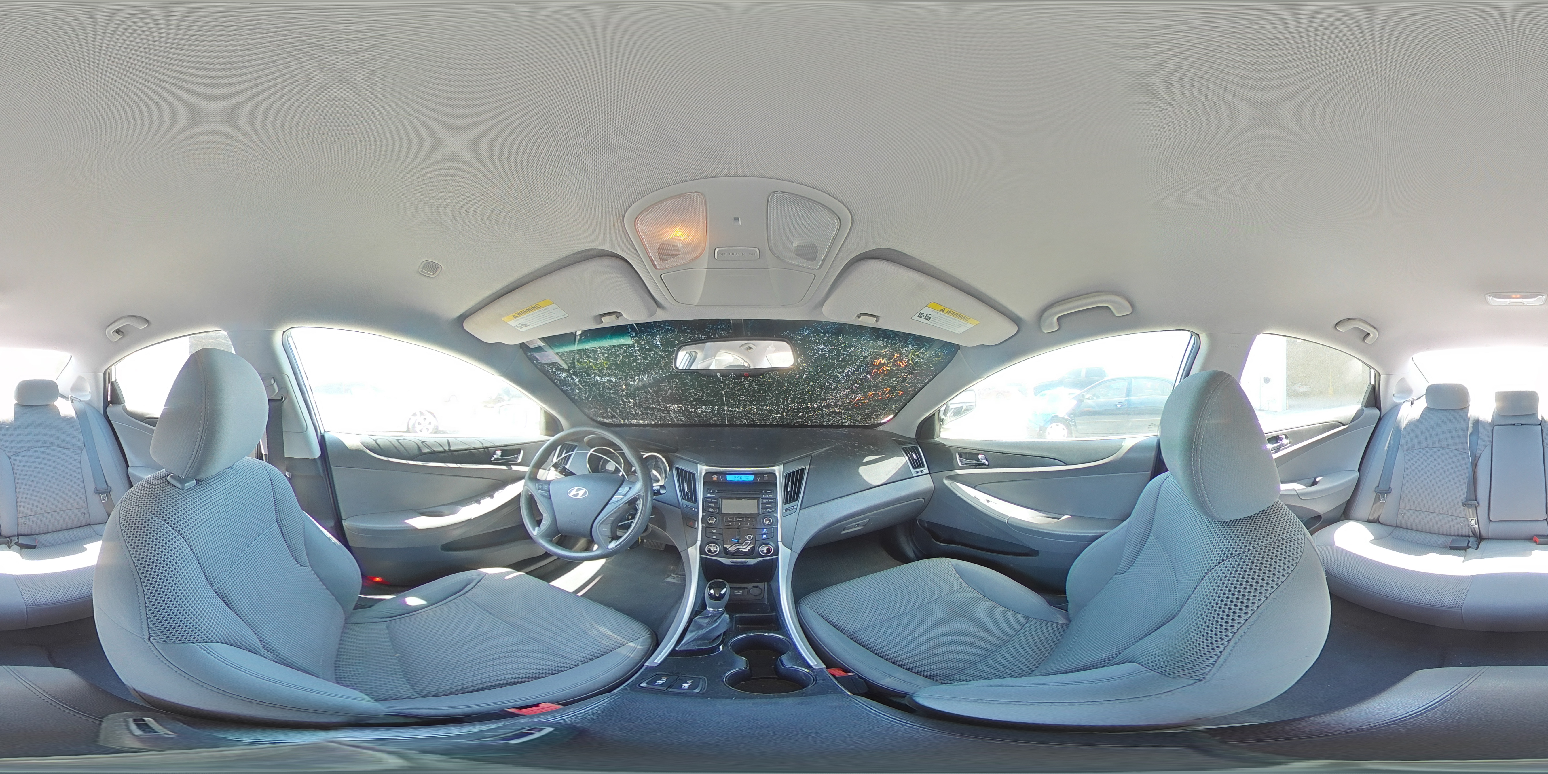 2013 Hyundai Sonata - Image 11