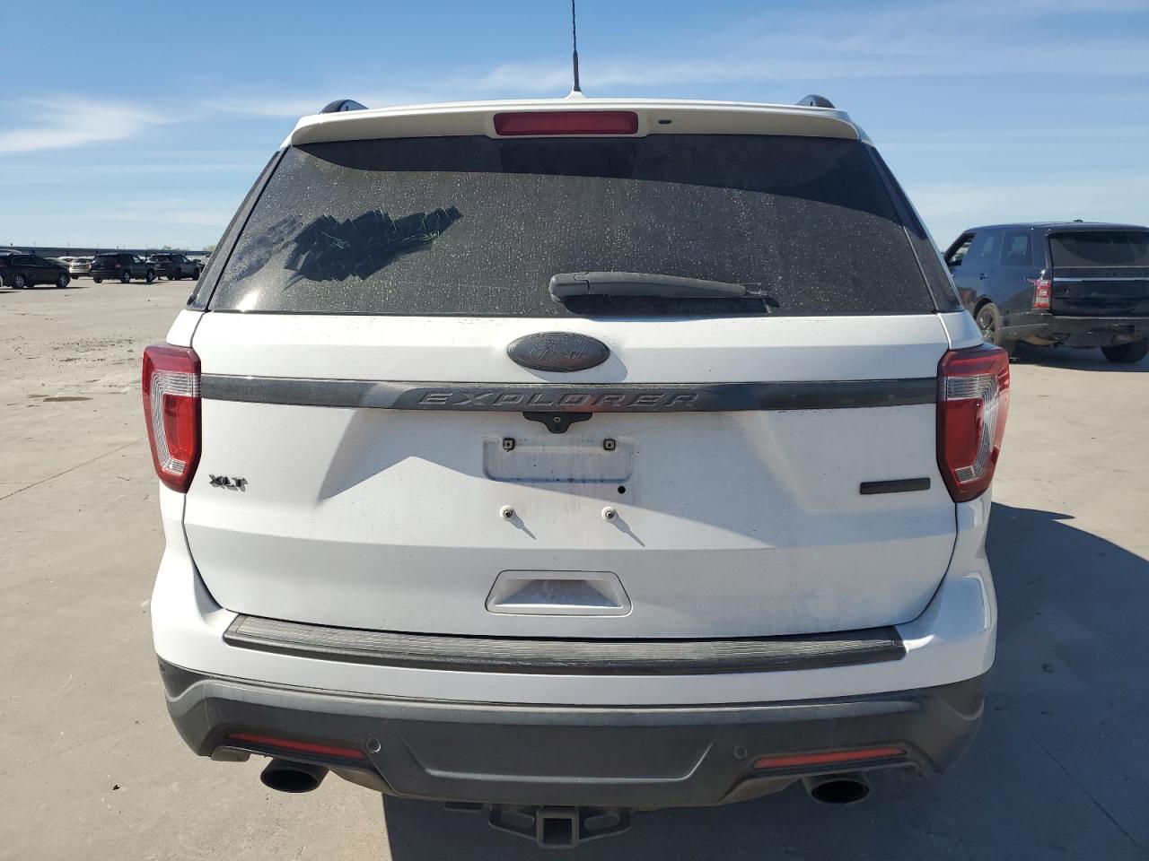 2018 Ford Explorer Xlt VIN: 1FM5K7DH3JGC93907 Lot: 50391375