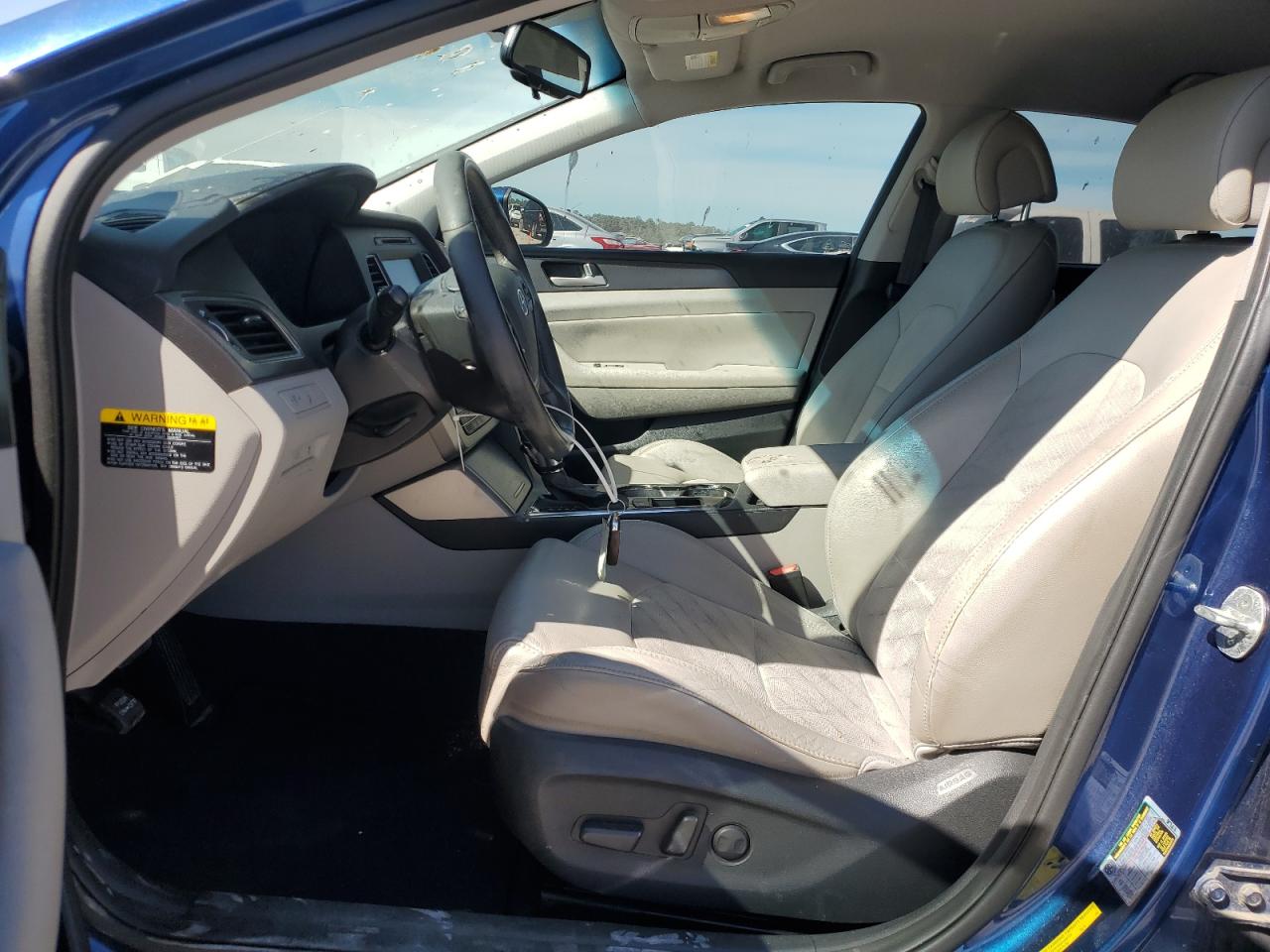 2016 Hyundai Sonata - Image 7