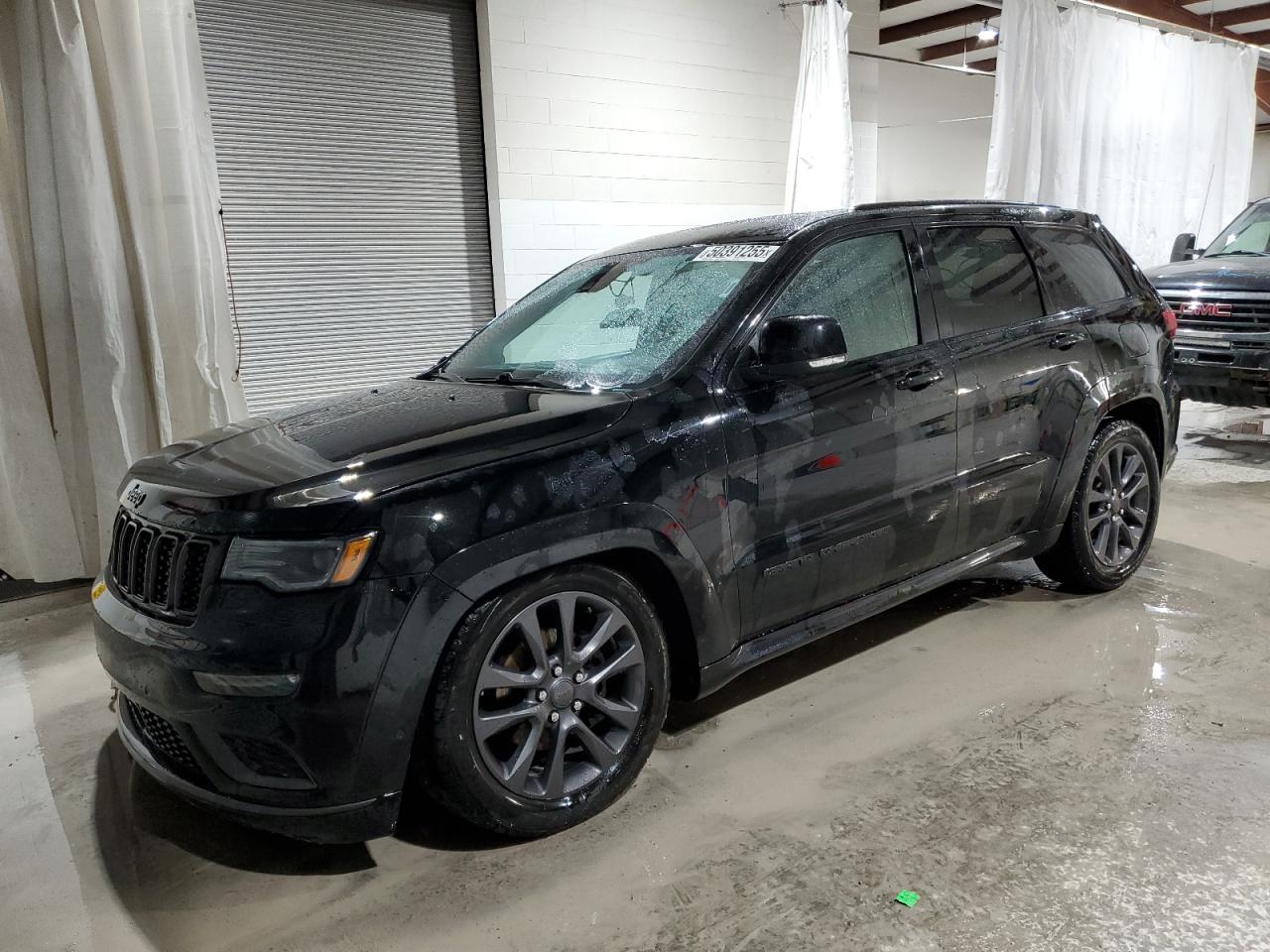 2018 Jeep Grand Cherokee Overland на продаже в Leroy, NY - Front End